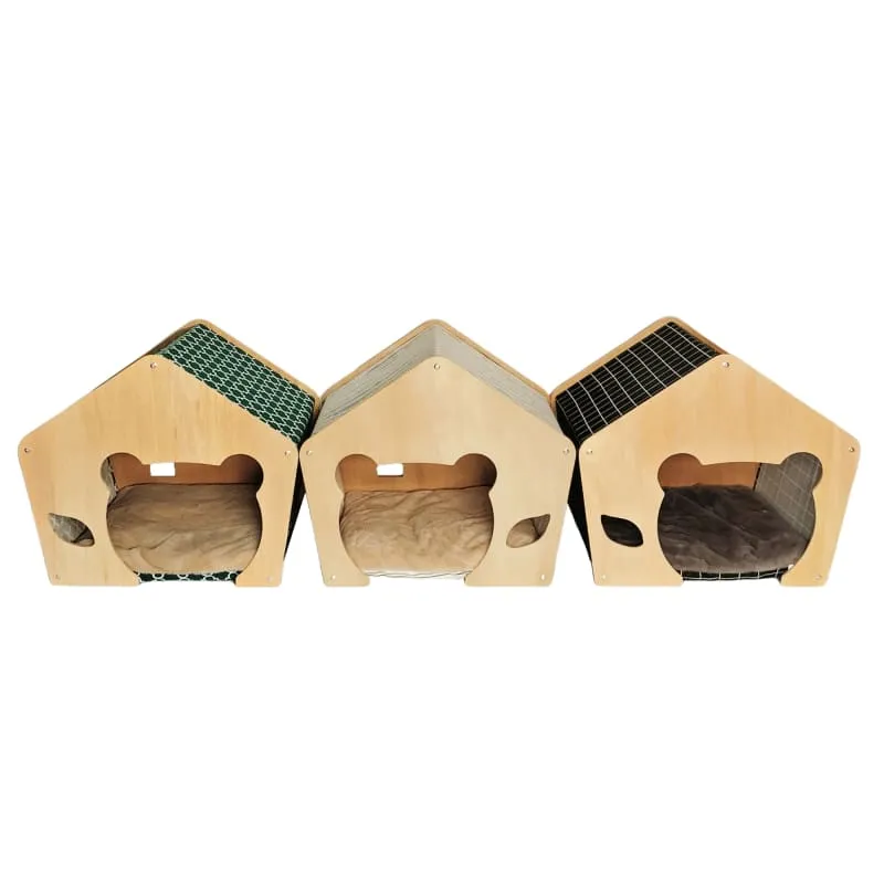 Aa Pet Checkered Black Wooden House