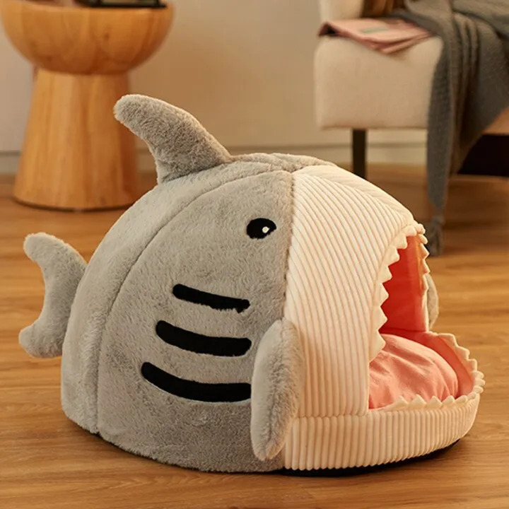 Pat and Pet Emporium | Pet Beds | The Shark Pet Bed