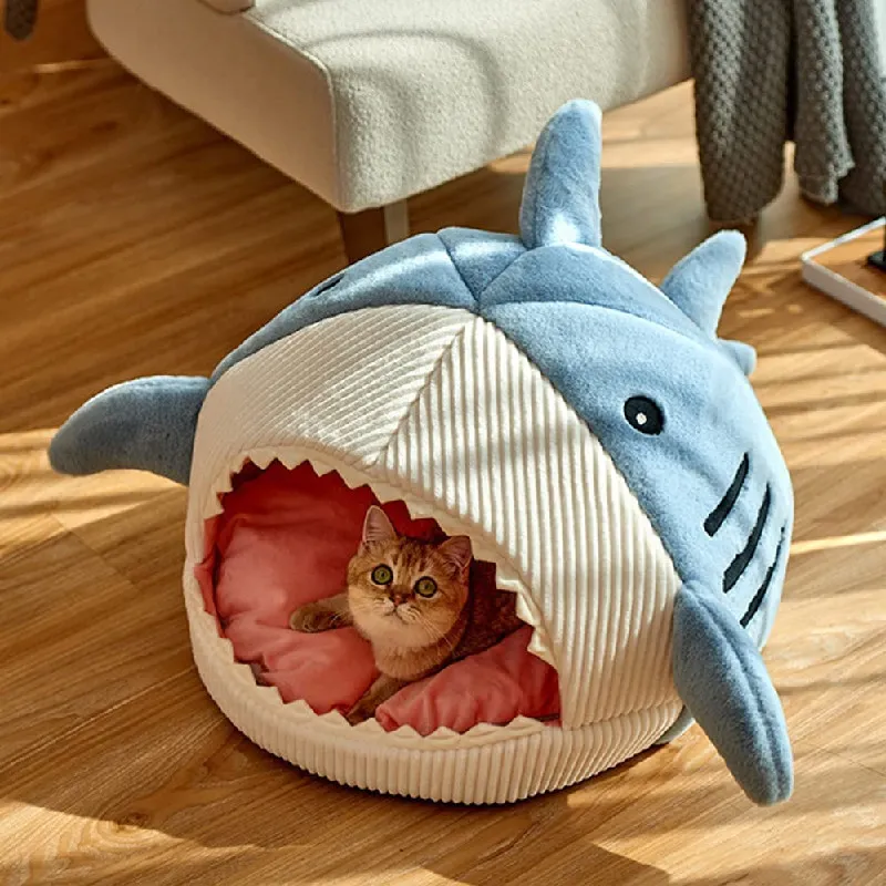Pat and Pet Emporium | Pet Beds | The Shark Pet Bed